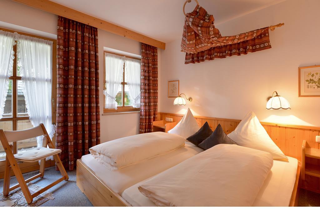 Ferienwohnung Haus Gaisberger Mayrhofen Zimmer foto